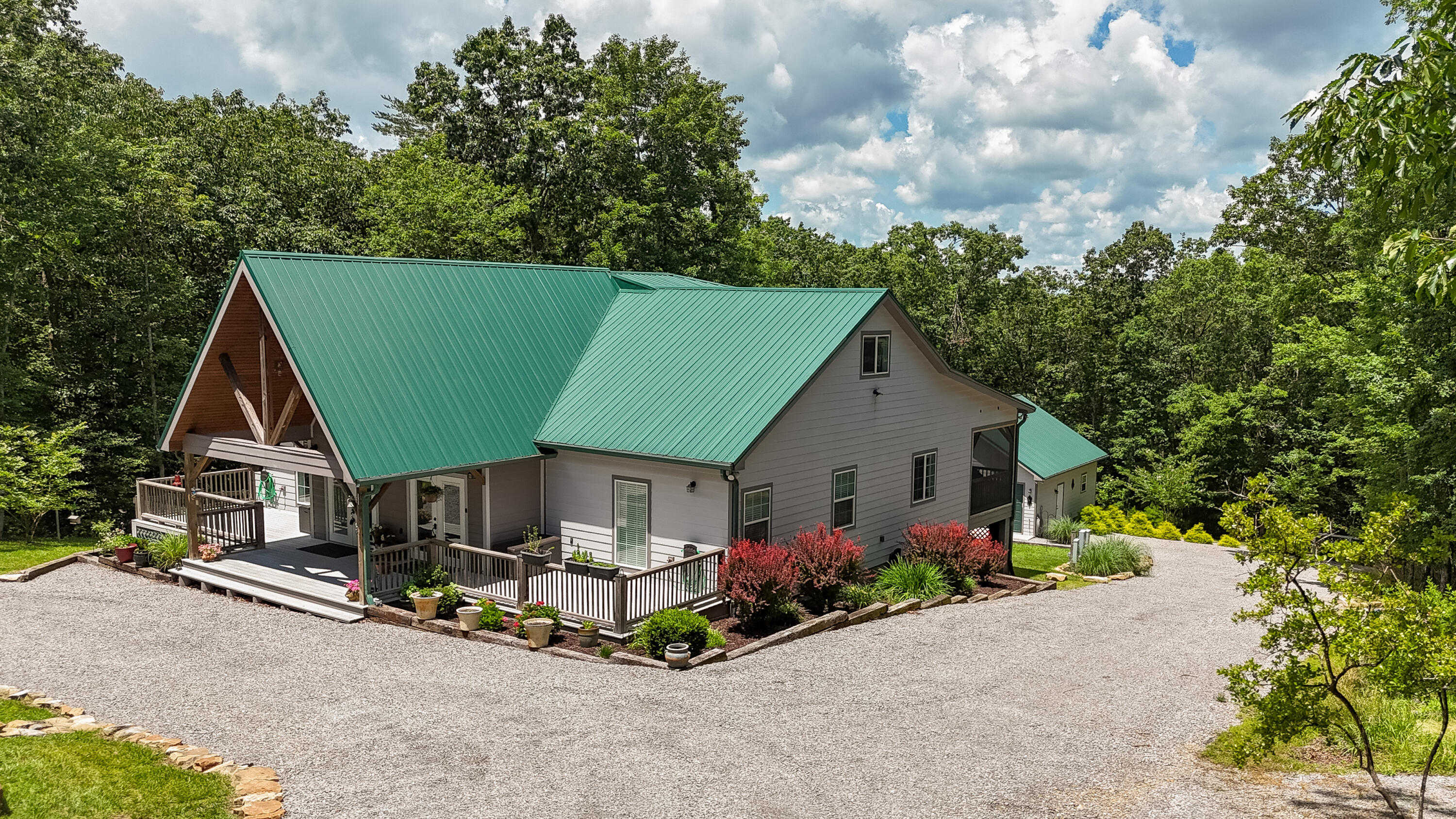 343 Highlands Forest Road - Photo 5