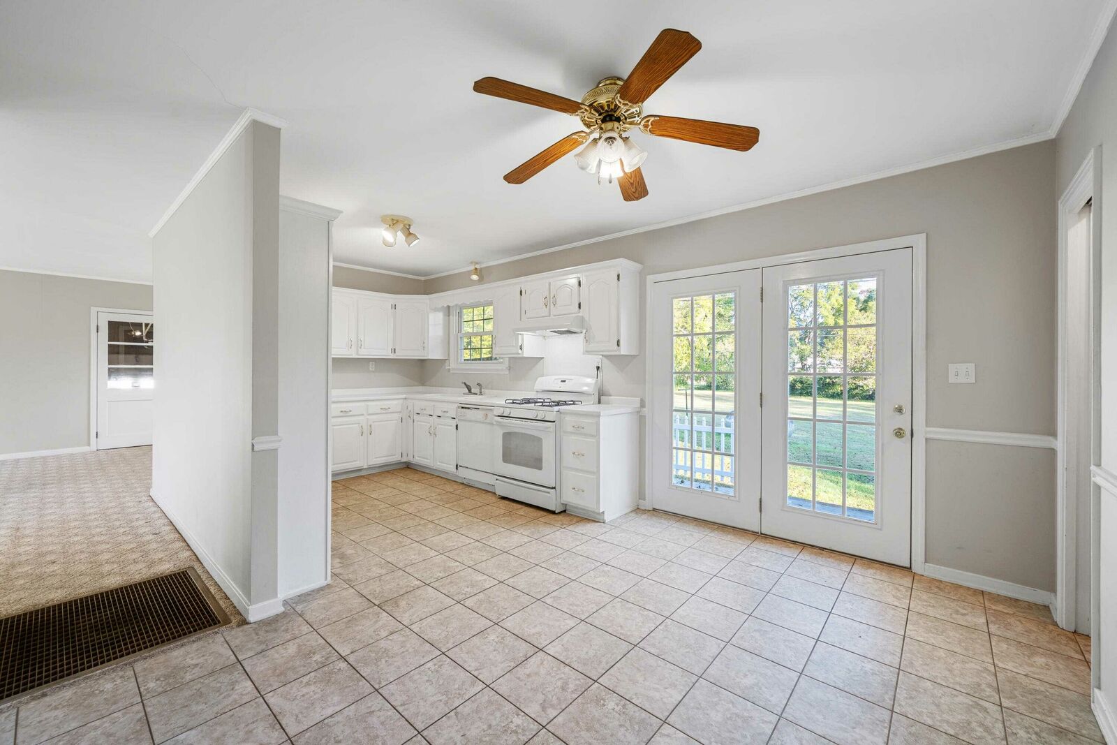 68 Leroy Lane - Photo 10
