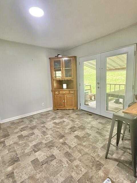 697 Newt Johnson Road - Photo 7